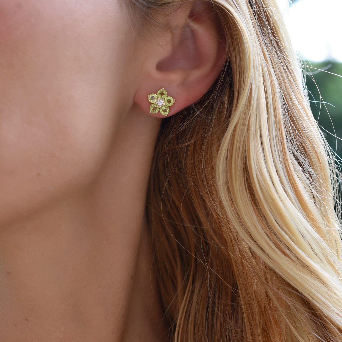 Greenwich Flower Peridot & Diamond Earrings in 14k Gold (August)