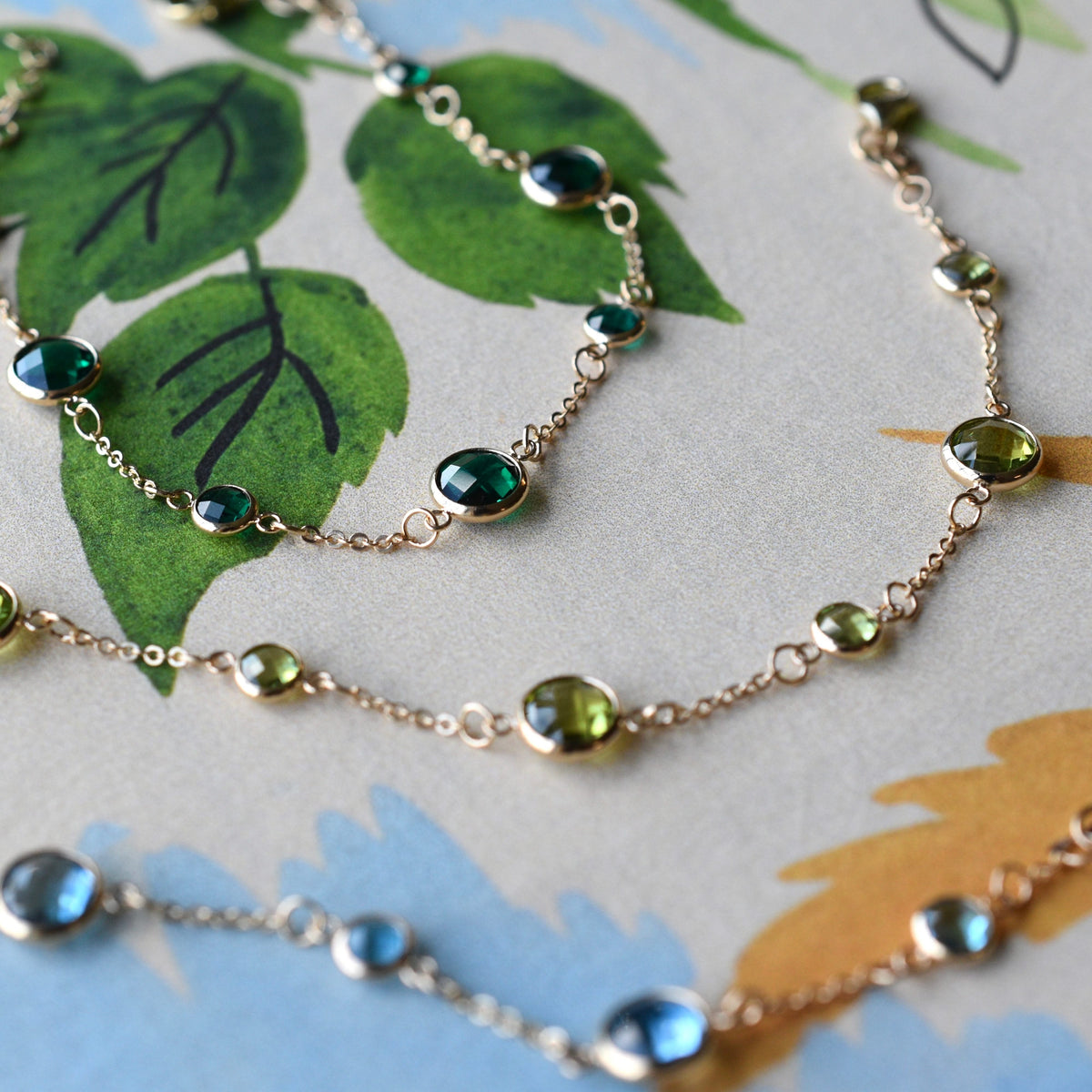 Bayberry Grand & Petite 7 Emerald Bracelet in 14k Gold (May)