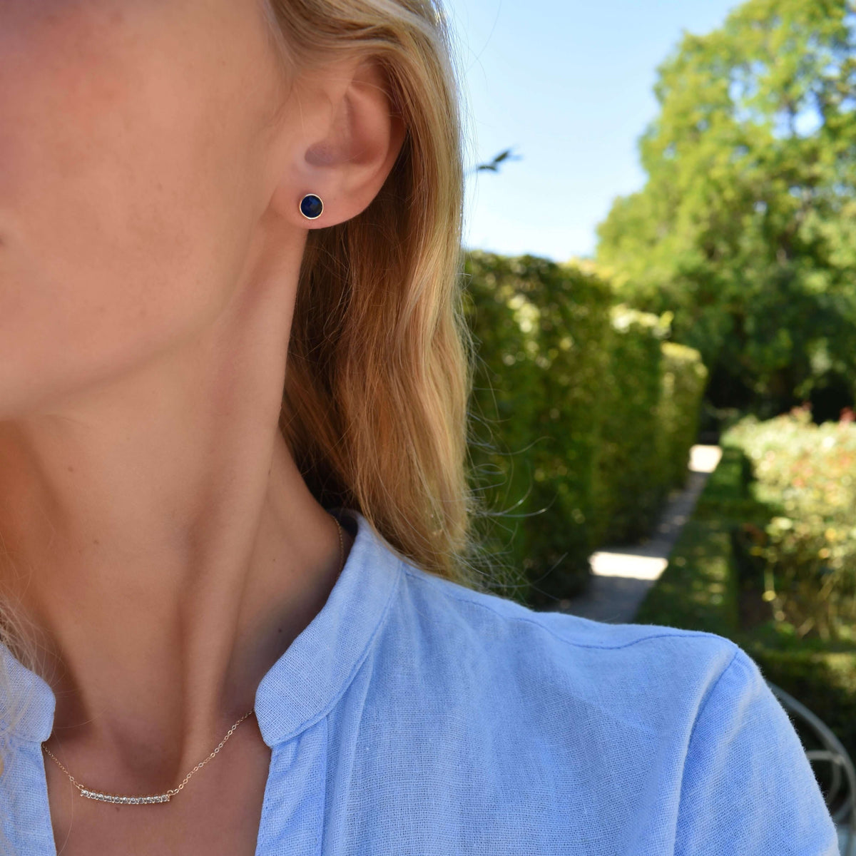 Grand Sapphire Stud Earrings in 14k Gold (September)
