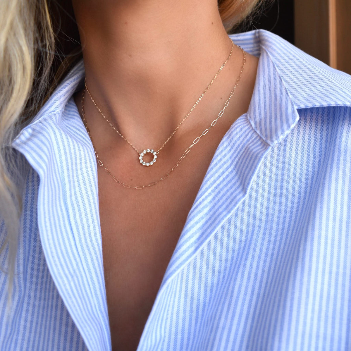 Rosecliff Small Circle Diamond Necklace in 14k Gold (April)