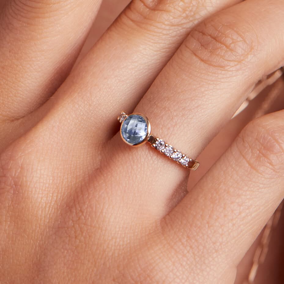 Rosecliff Grand Aquamarine Ring in 14k Gold (March)