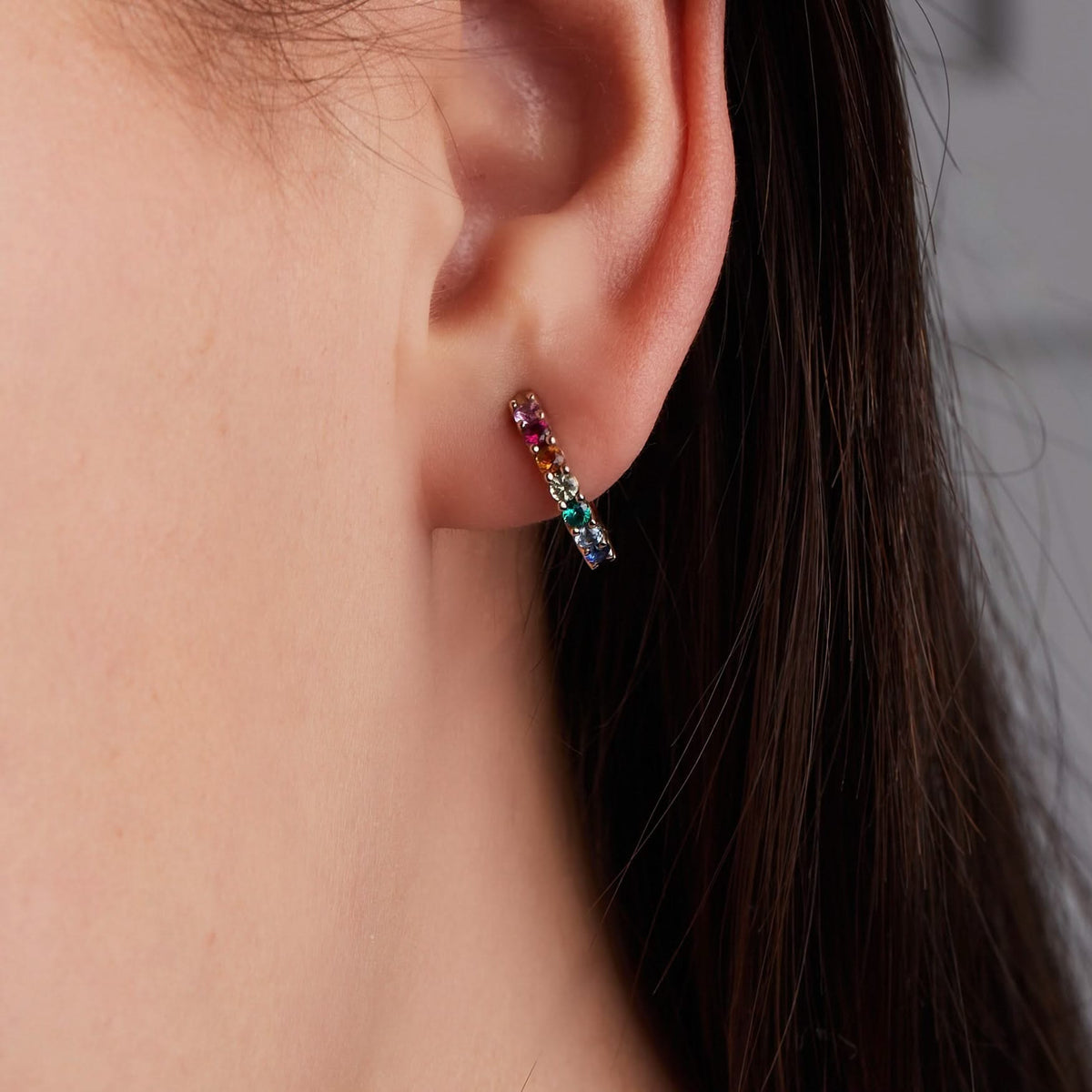 Rainbow Rosecliff Bar Necklace and Huggie Hoop Earrings Set in 14k Gold