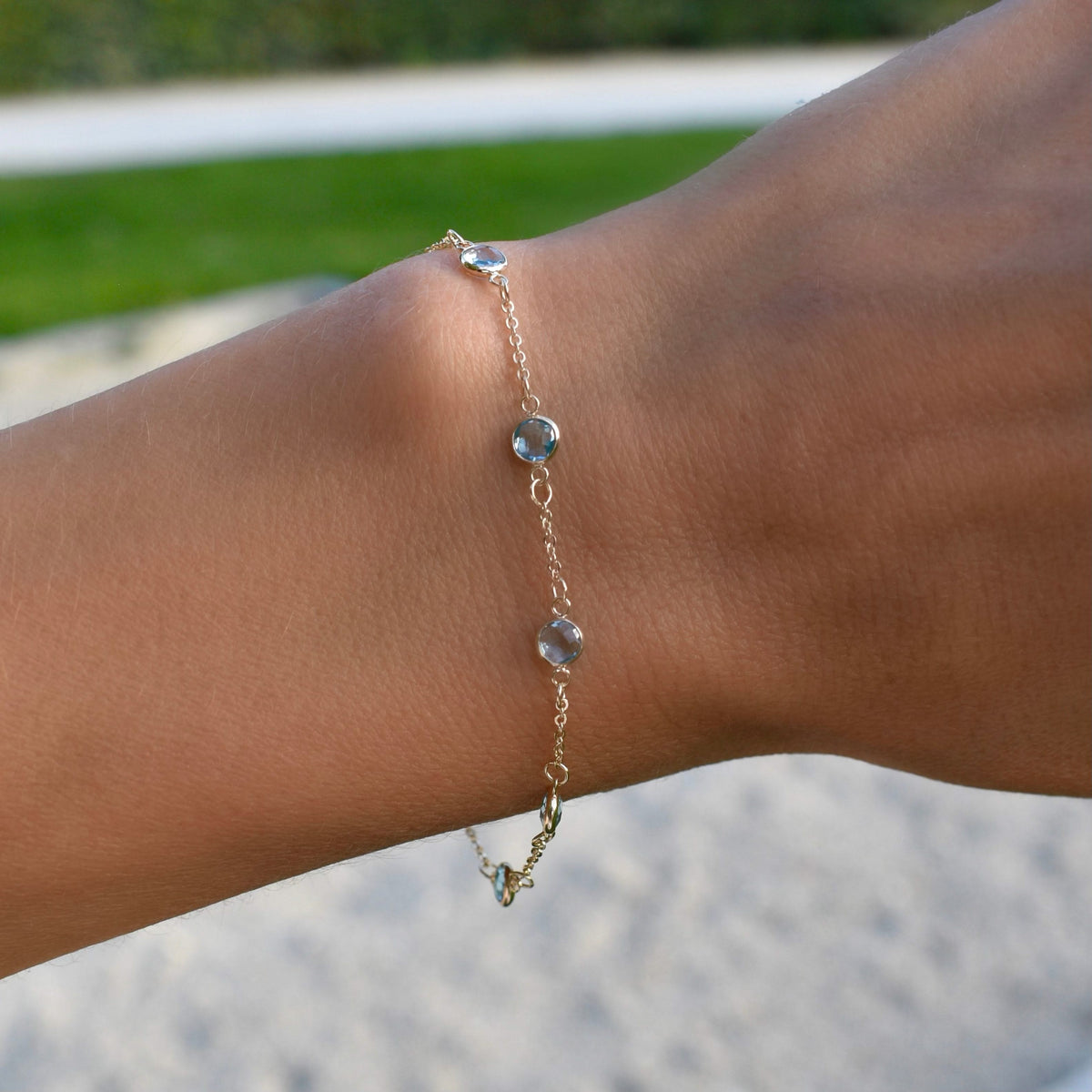 Bayberry 7 Nantucket Blue Topaz Bracelet in 14k Gold (December)