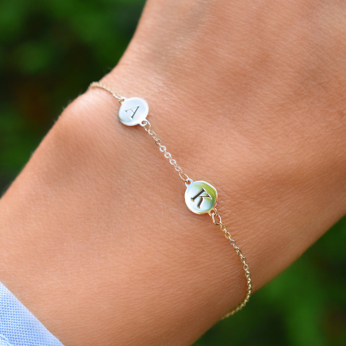 2 Letter Bracelet in 14k Gold