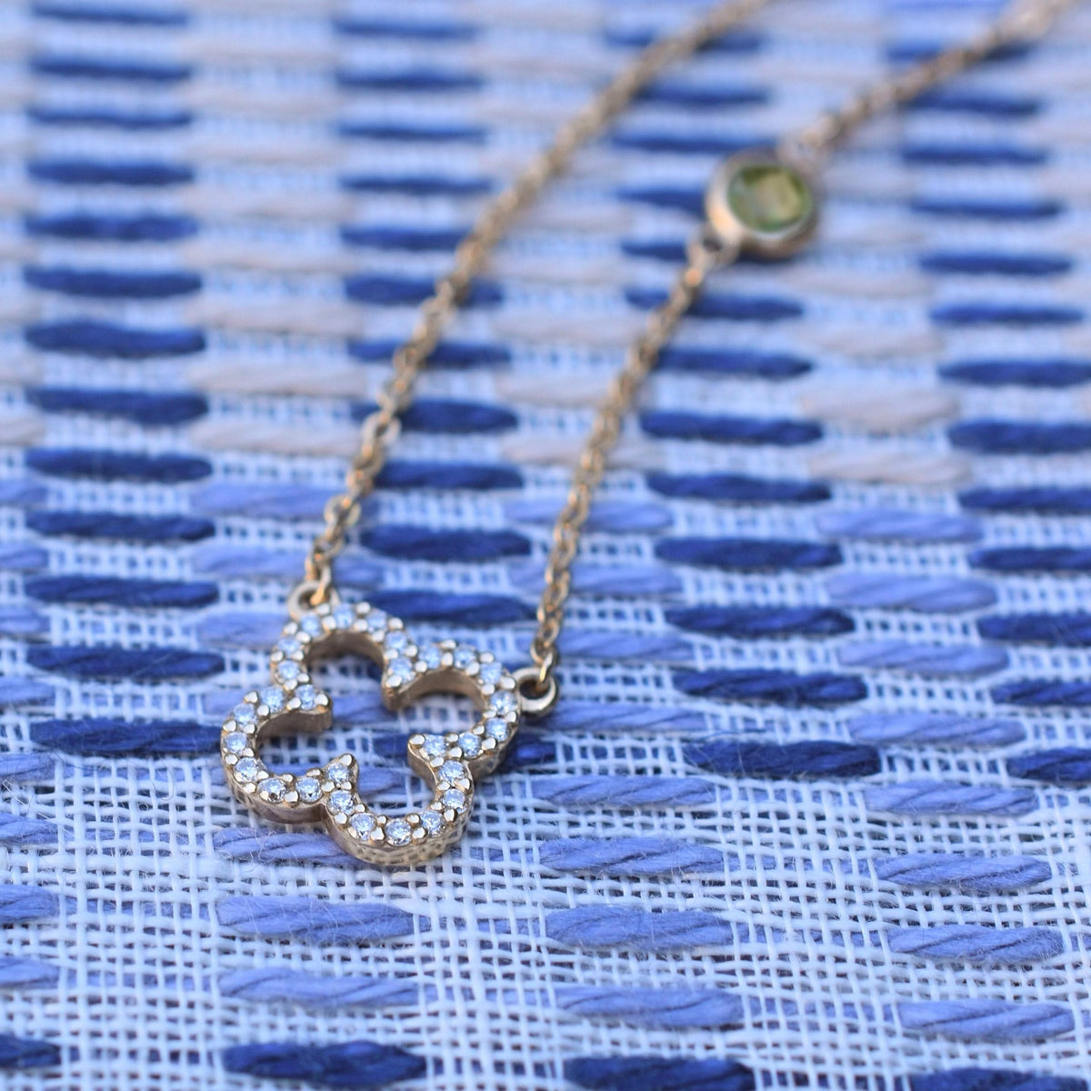 Diamond Clover & Peridot Necklace in 14k Gold (August)