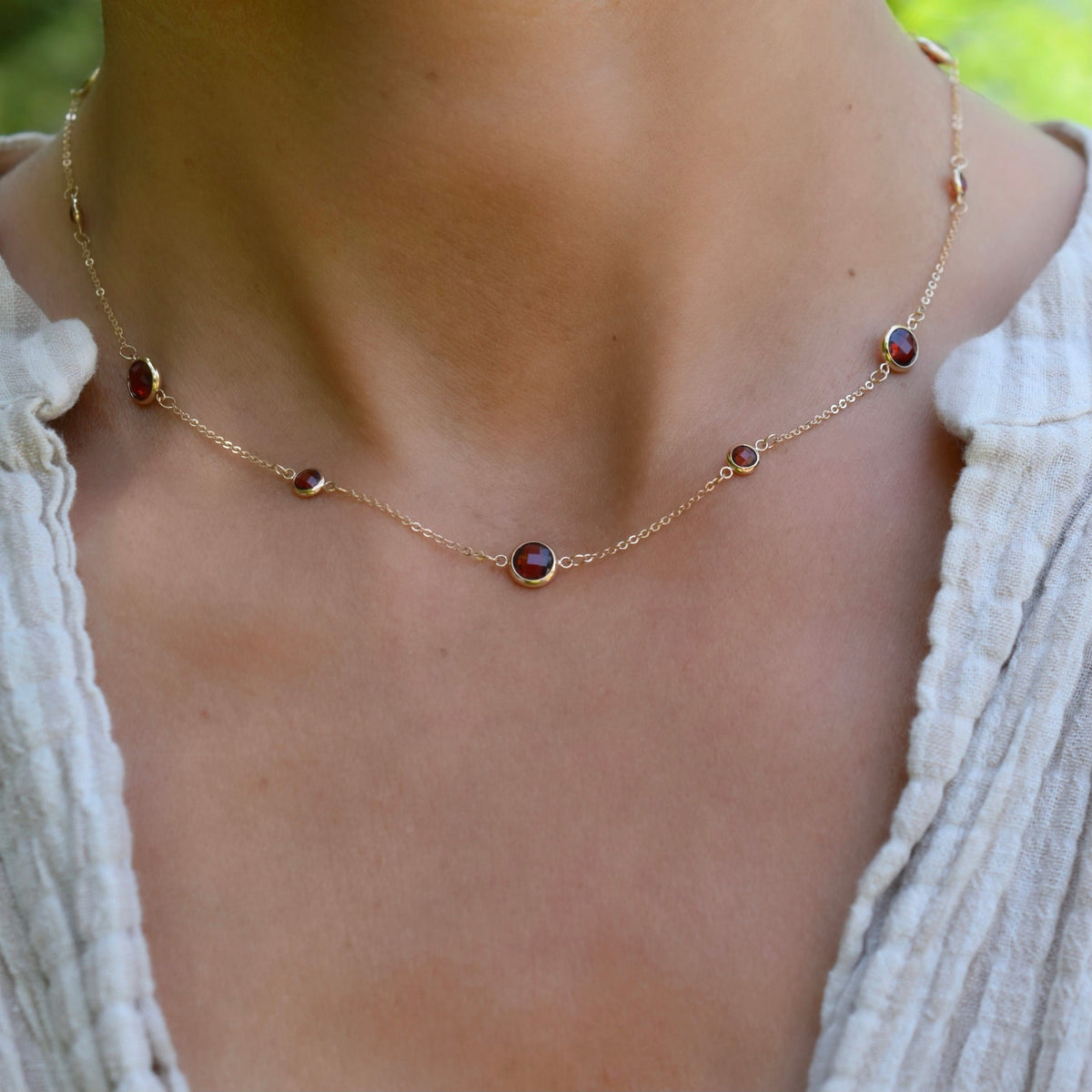 Bayberry Grand & Petite 11 Garnet Necklace in 14k Gold (January)