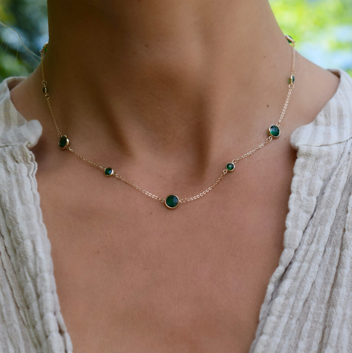 Bayberry Grand & Petite 11 Emerald Necklace in 14k Gold (May)