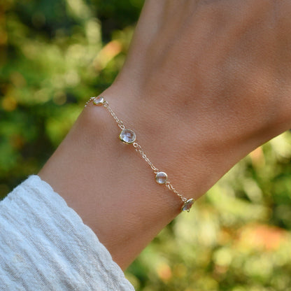 Bayberry Grand & Petite 7 White Topaz Bracelet in 14k Gold (April)