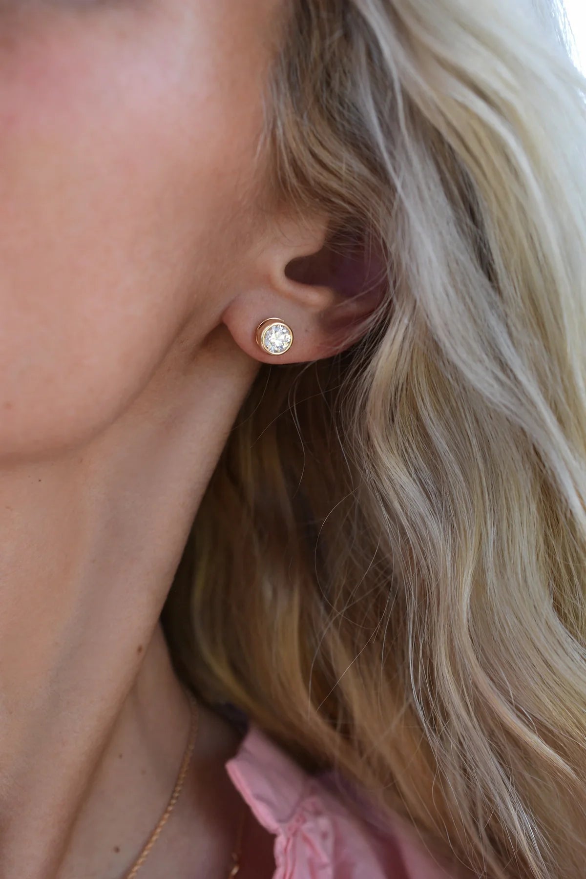 Jamestown Diamond Stud Earrings in 14k Gold (April)