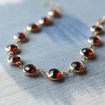 Newport Grand Garnet Bracelet in 14k Gold (January)