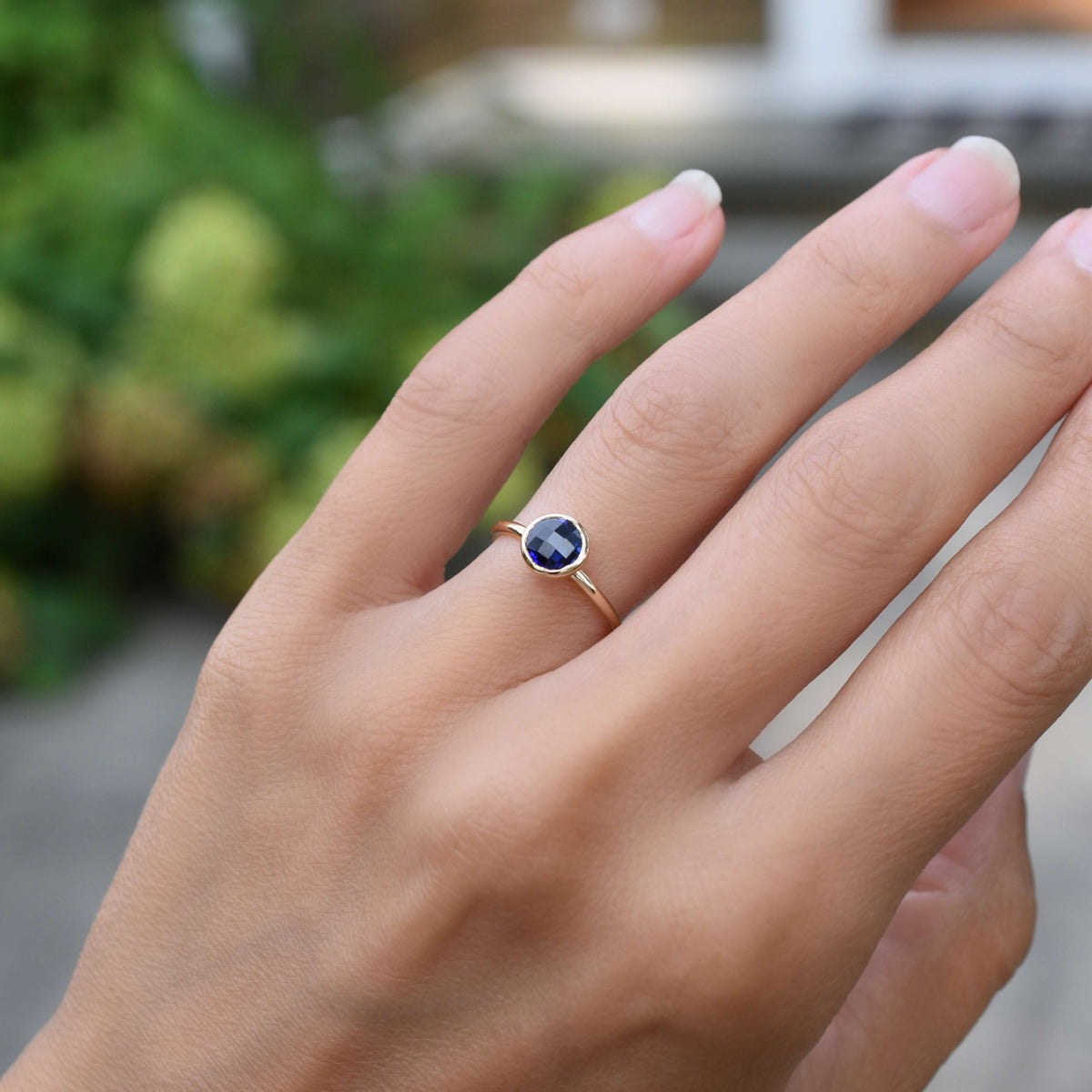Grand Sapphire Ring in 14k Gold (September)