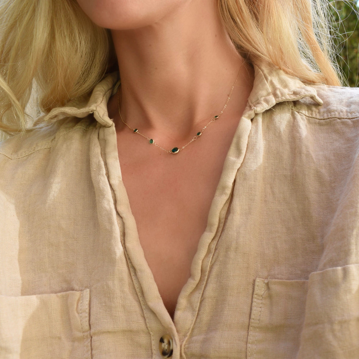 1 Grand & 4 Petite Emerald Necklace in 14k Gold (May)