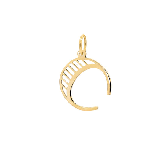 Essex Letter C Pendant in 14k Gold