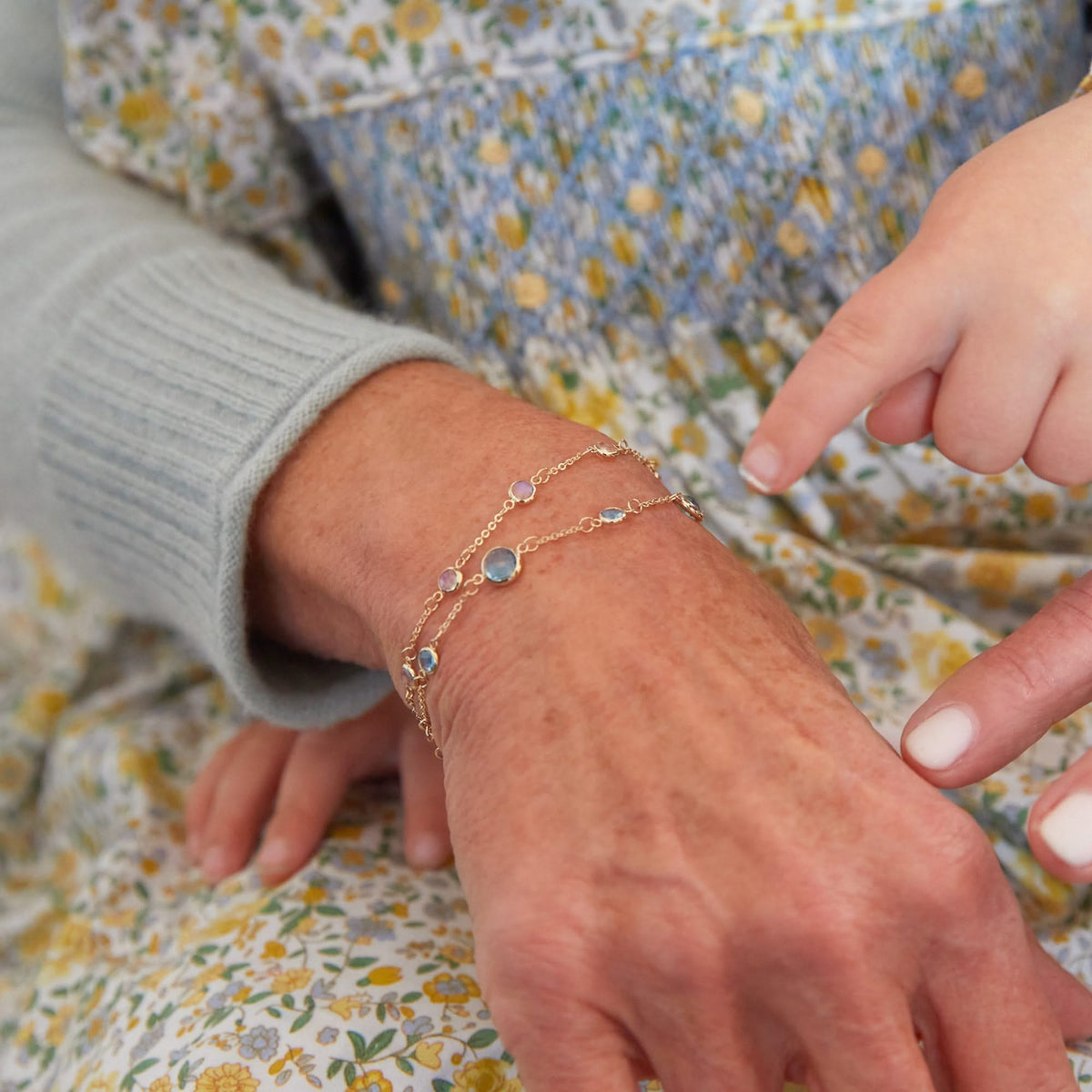 Bayberry Grand & Petite 7 Birthstone Bracelet in 14k Gold