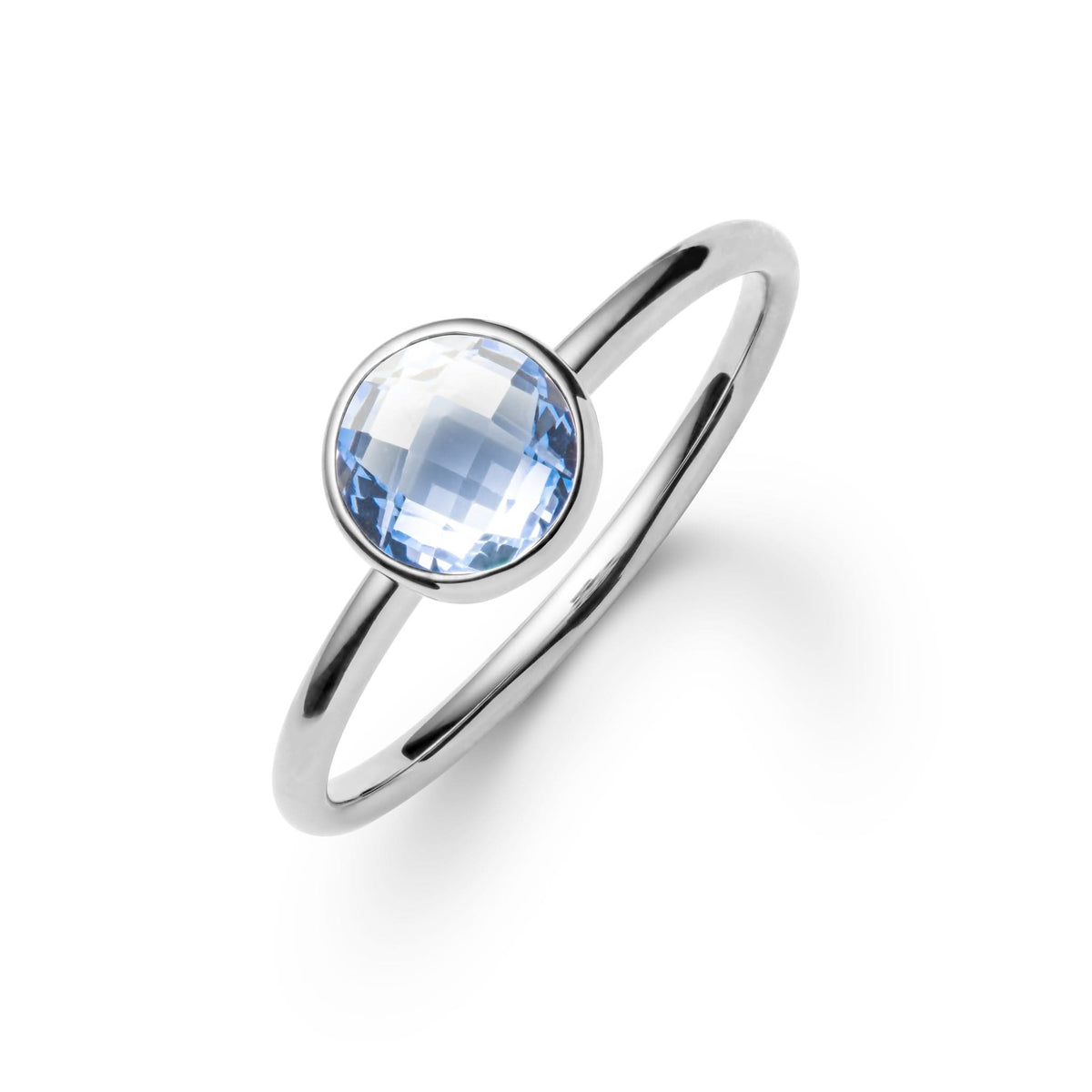 Grand Aquamarine Ring in 14k Gold (March)