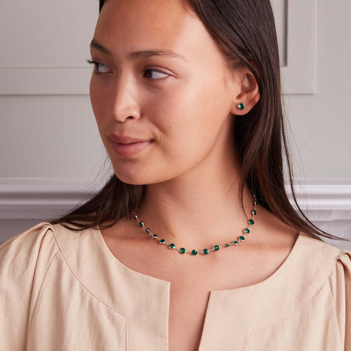Grand 1 Emerald Necklace and Earrings Set in 14k Gold (May)