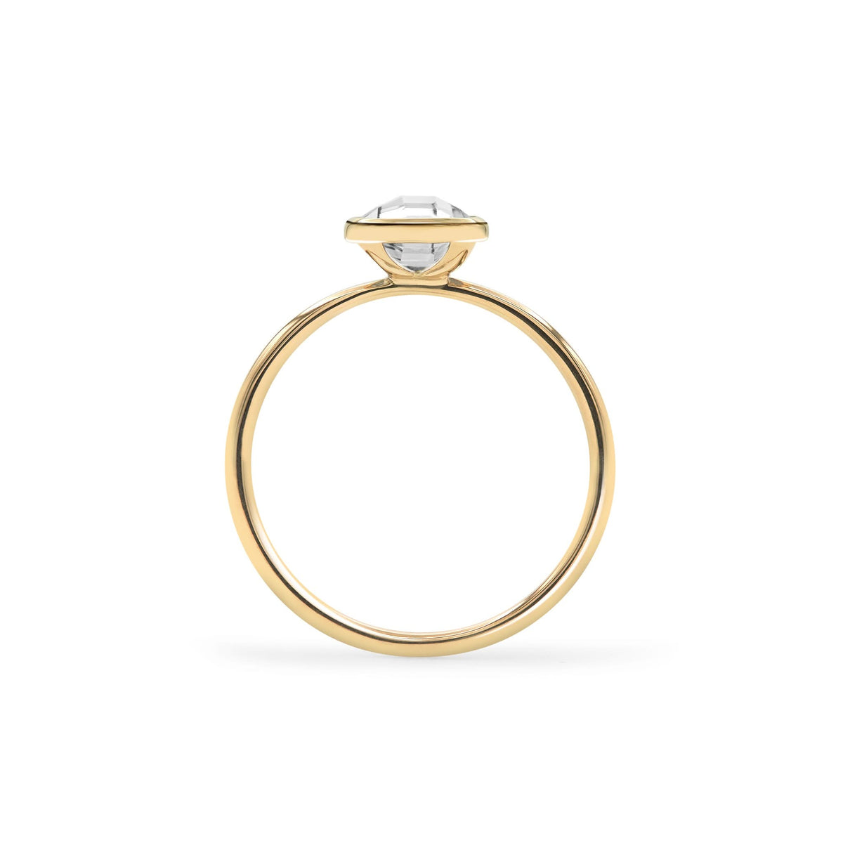 Grand White Topaz Ring in 14k Gold (April)