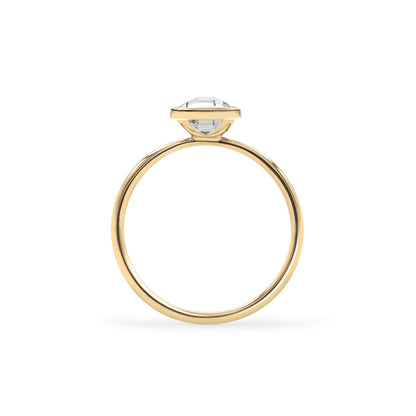 Grand White Topaz Ring in 14k Gold (April)