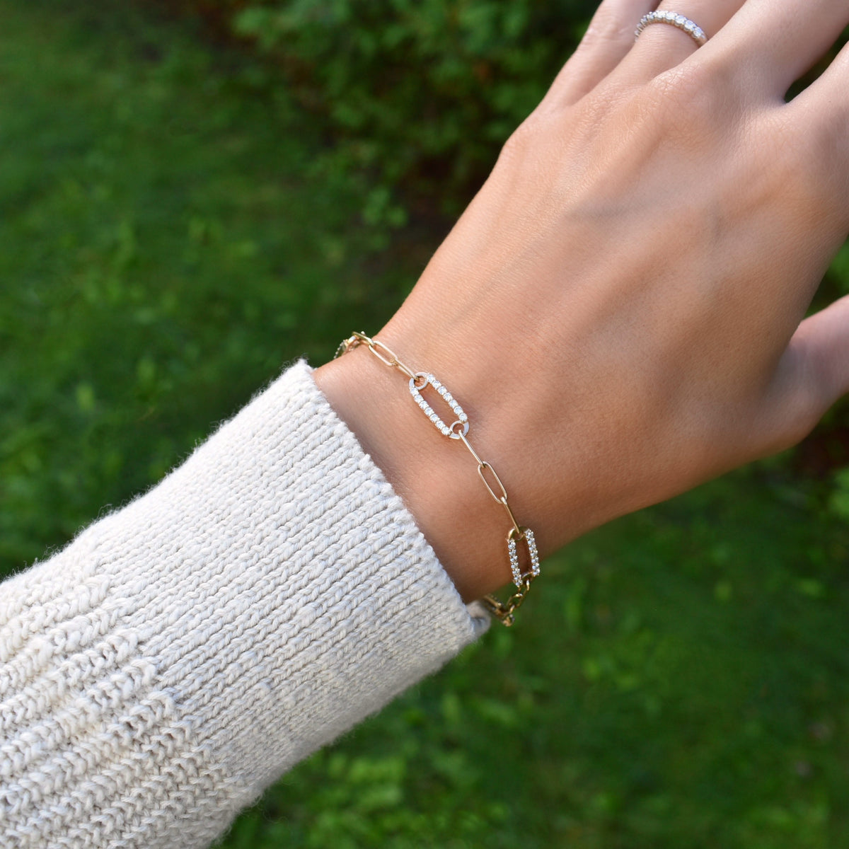 Adelaide 5 Pavé Diamond Link Bracelet in 14k Gold (April)