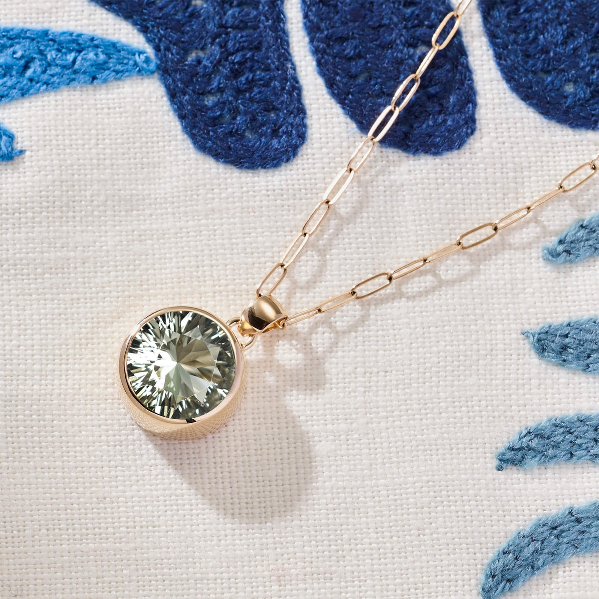 Jamestown Green Amethyst Pendant in 14k Gold (February)