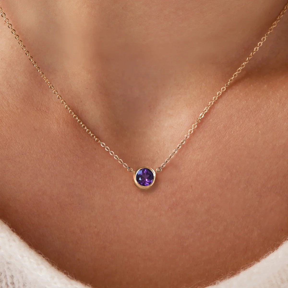 Jamestown Amethyst Solitaire Necklace in 14k Gold (February)