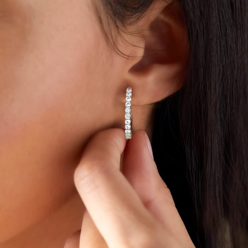 Rosecliff Diamond Hoop Earrings in 14k Gold (April)