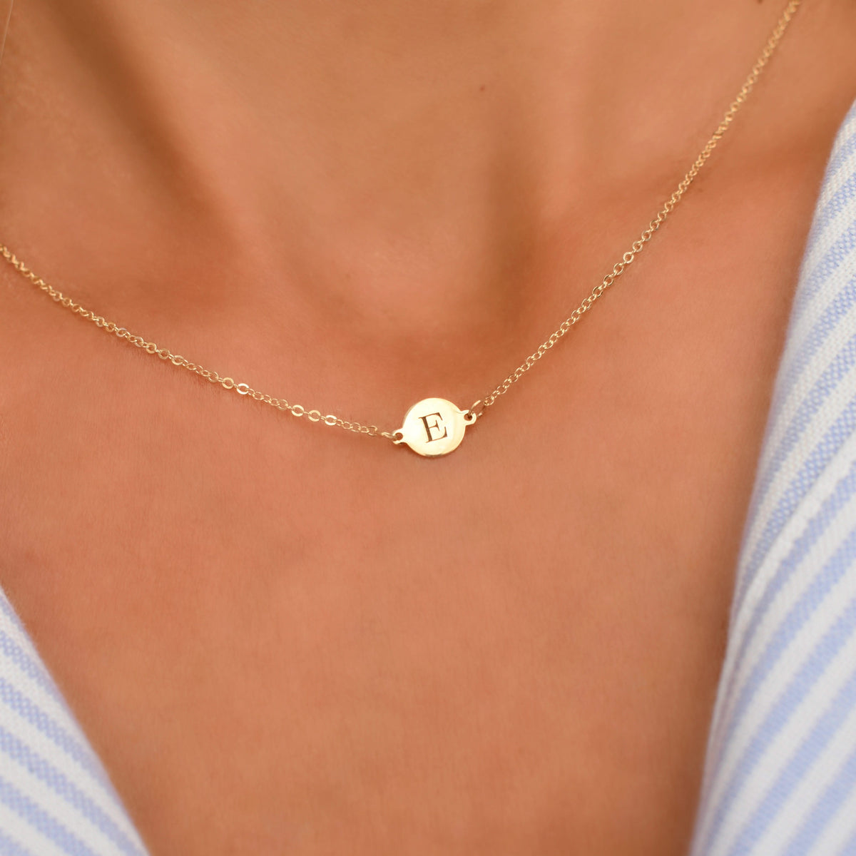 Letter E Necklace in 14k Gold