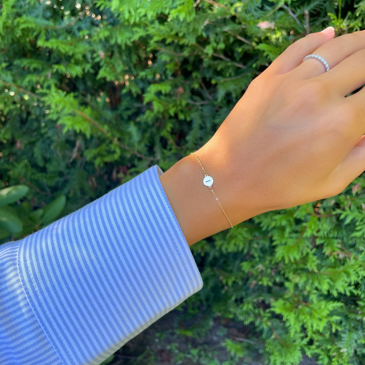 Letter I Bracelet in 14k Gold