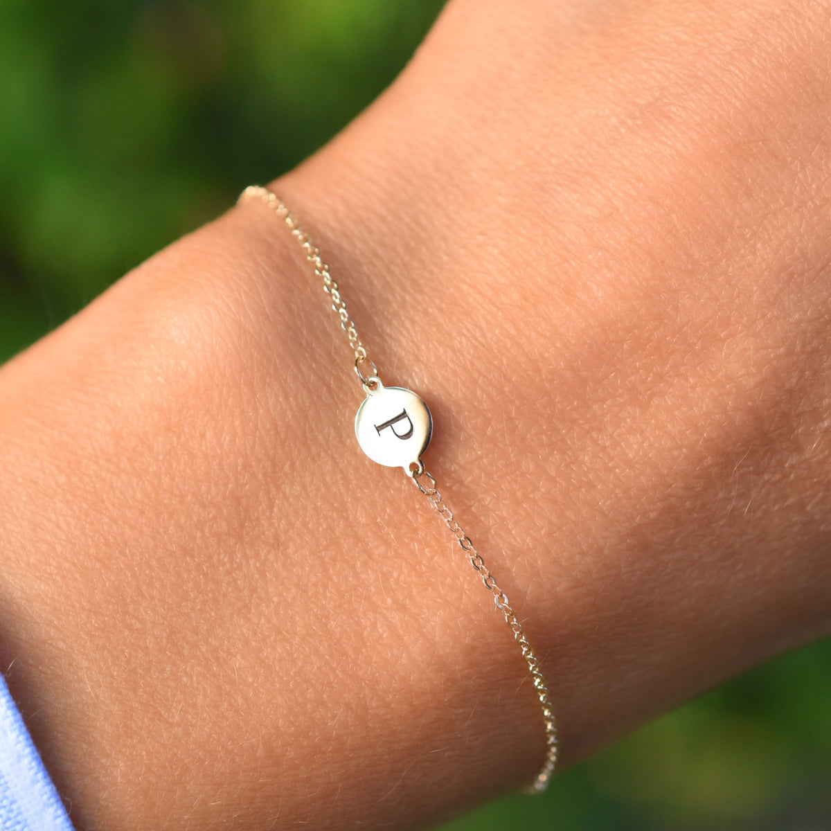 Letter P Bracelet in 14k Gold