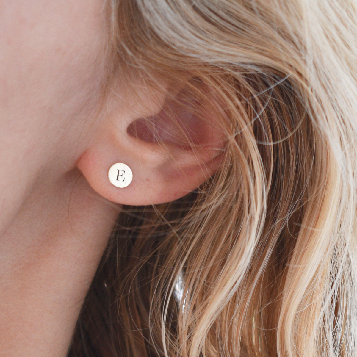 Letter F Stud Earrings in 14k Gold