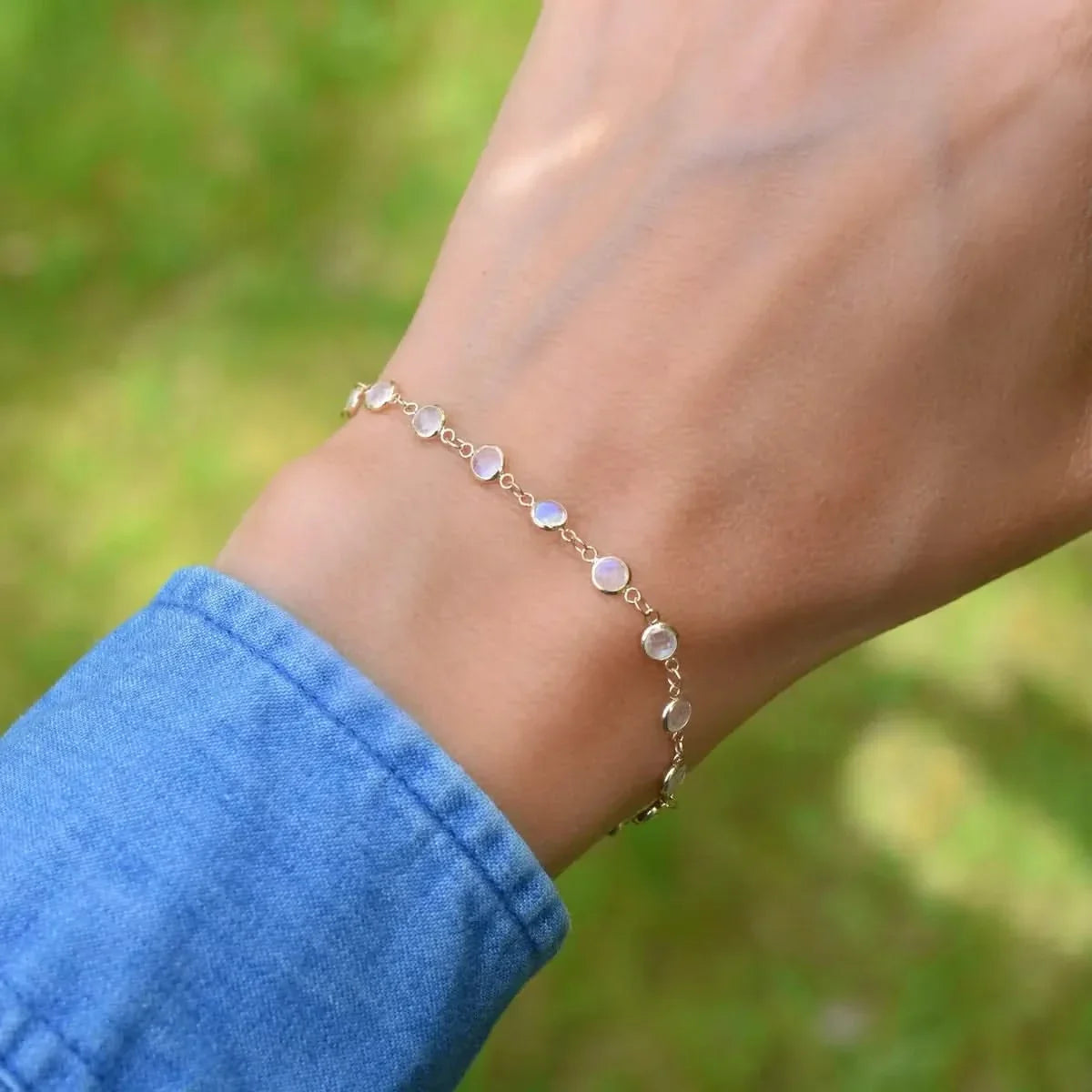 Newport Moonstone Bracelet in 14k Gold (June)