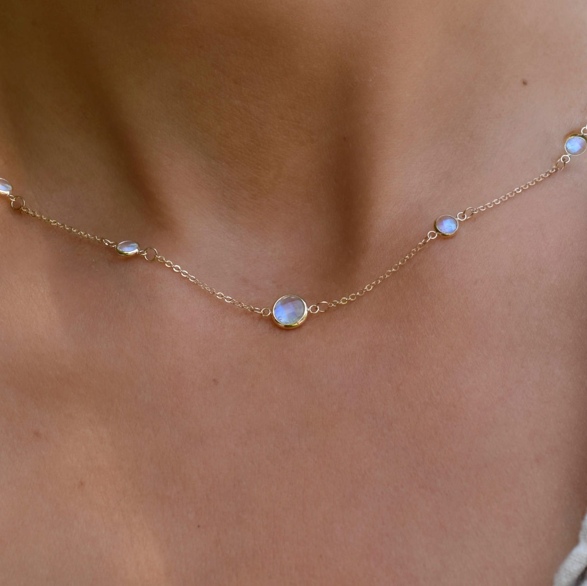 1 Grand & 4 Petite Moonstone Necklace in 14k Gold (June)