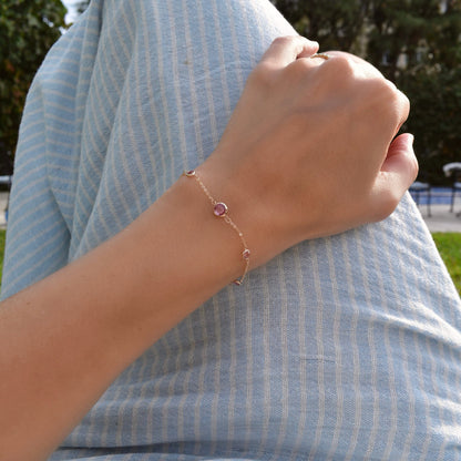 1 Grand & 4 Petite Pink Sapphire Bracelet in 14k Gold (October)
