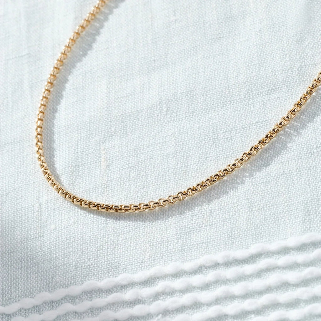 Portsmouth Necklace in 14k Gold