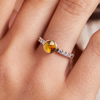 Rosecliff Grand Citrine Ring in 14k Gold (November)