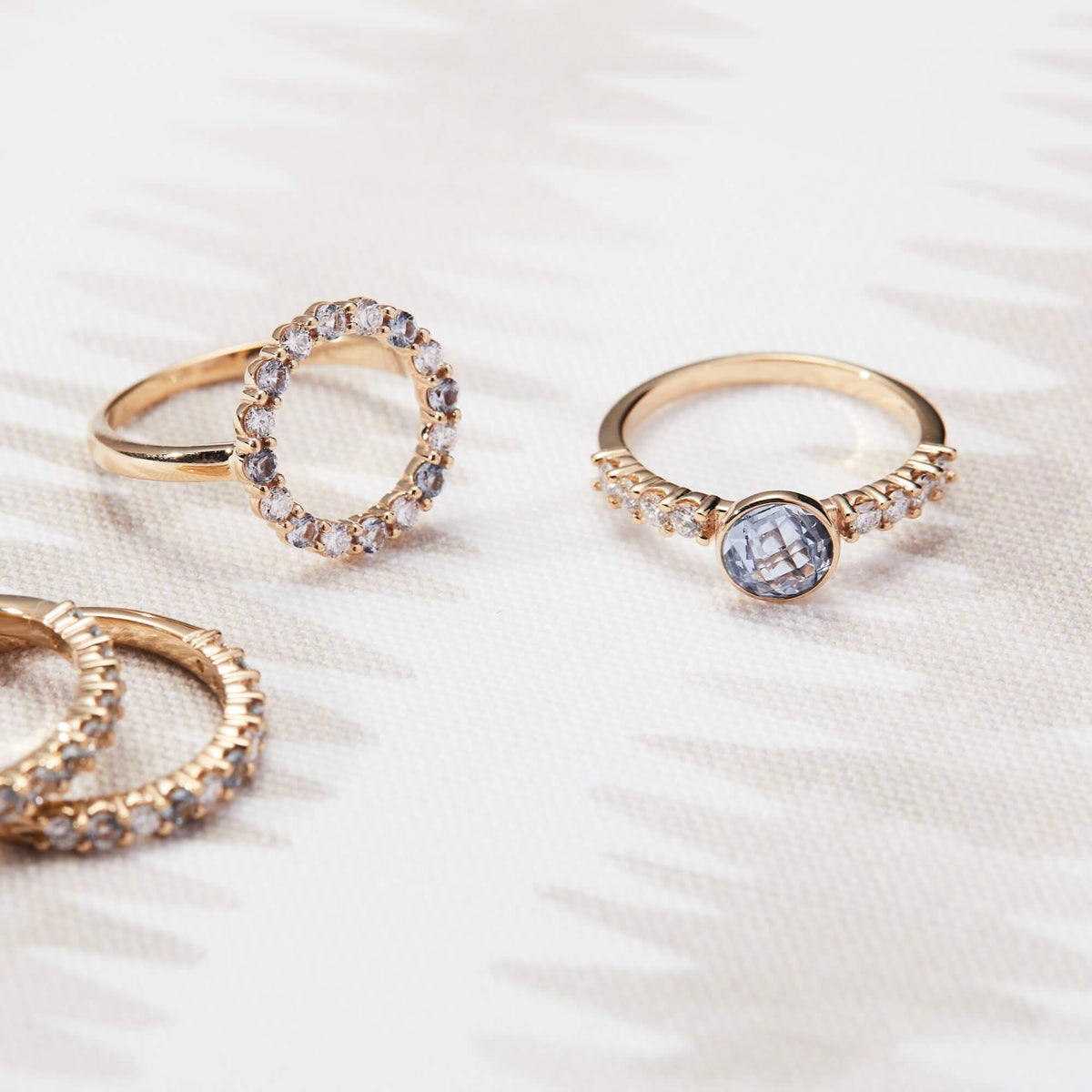 Rosecliff Grand Aquamarine Ring in 14k Gold (March)