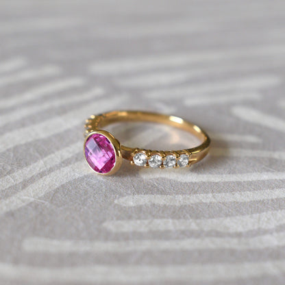 Rosecliff Grand Pink Sapphire Ring in 14k Gold (October)