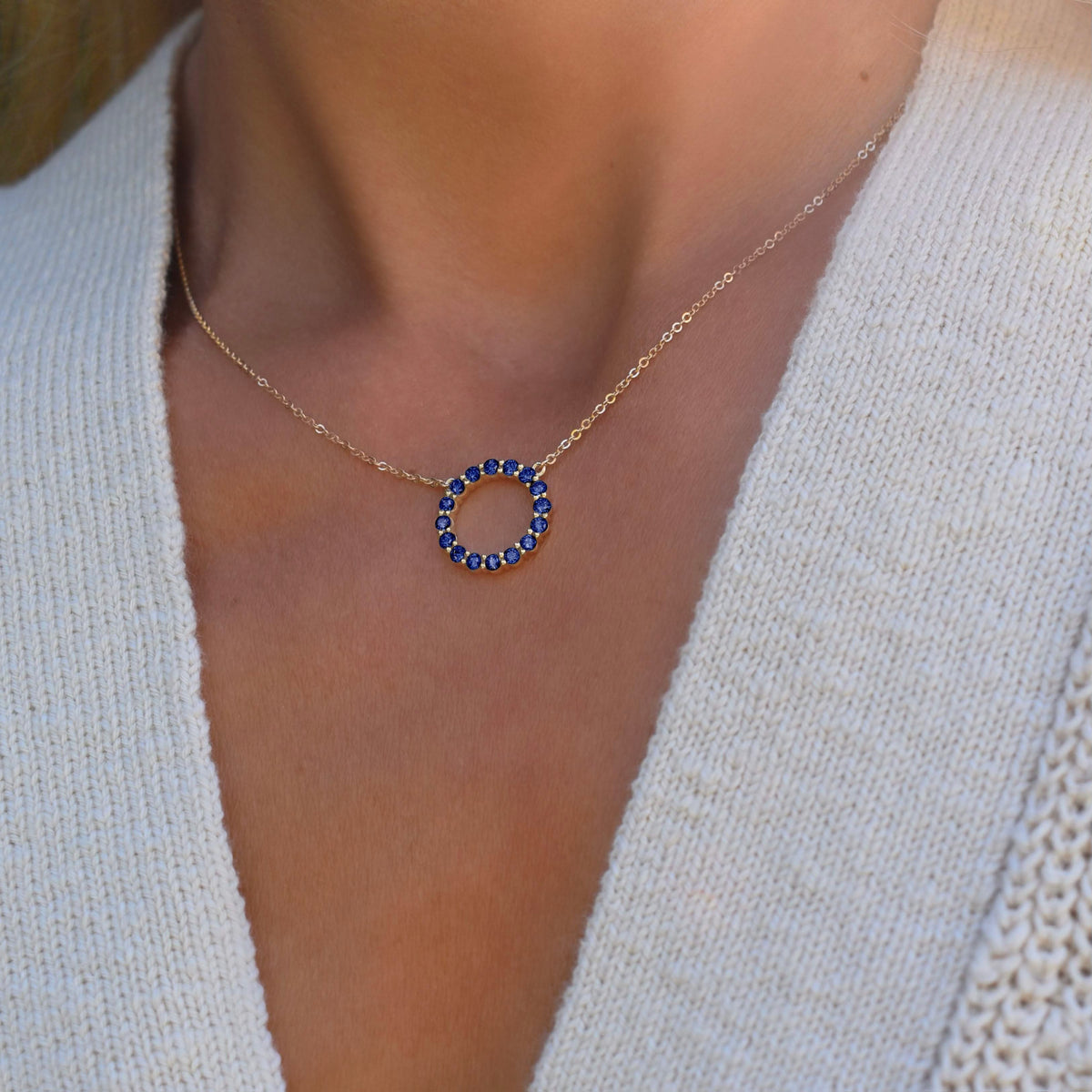 Rosecliff Circle Sapphire Necklace in 14k Gold (September)