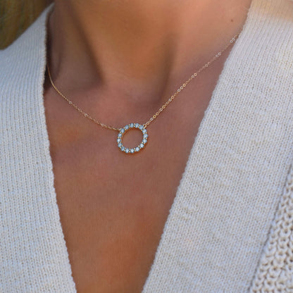Rosecliff Circle Nantucket Blue Topaz Necklace in 14k Gold (December)