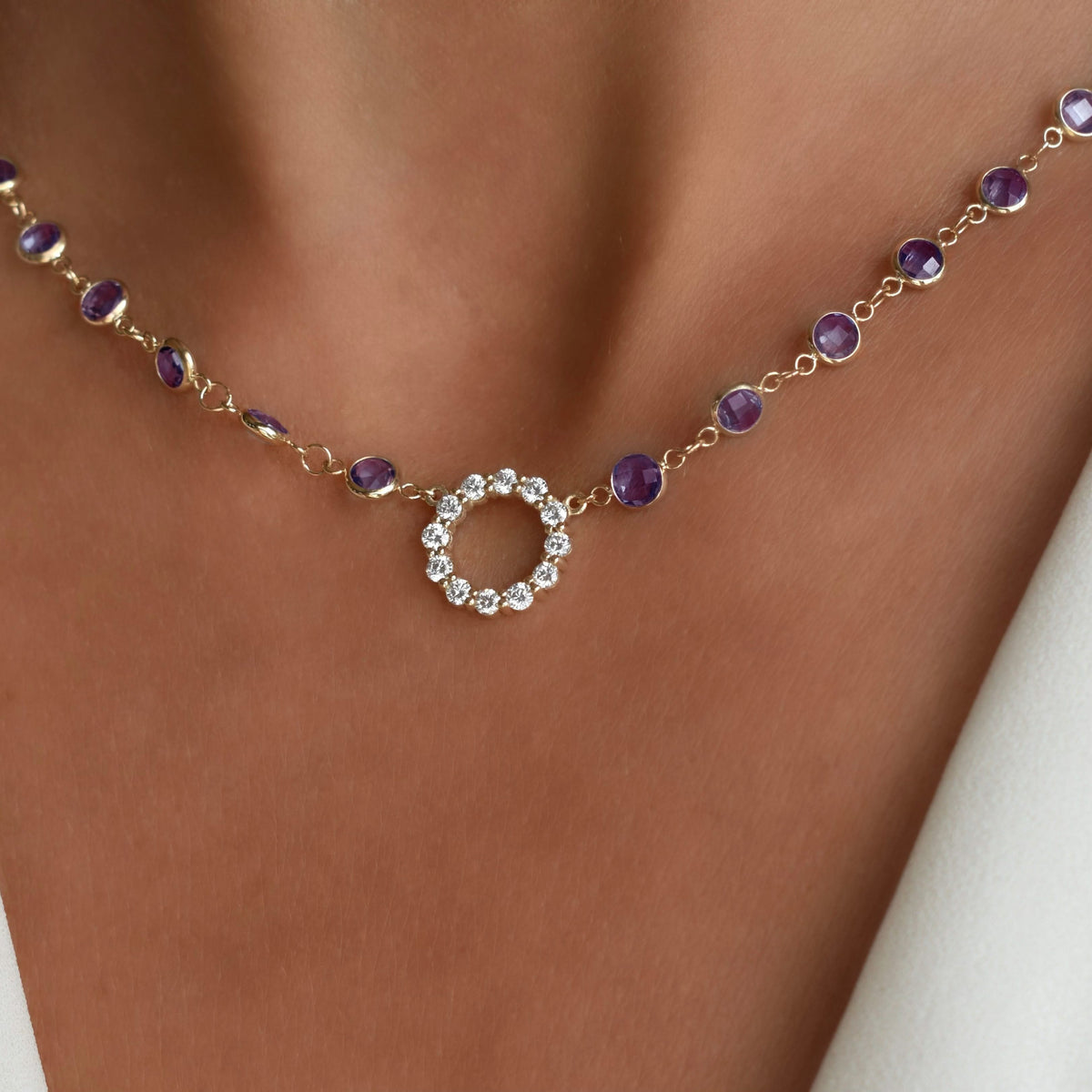 Rosecliff Diamond Small Circle & Newport Amethyst Necklace in 14k Gold (February)
