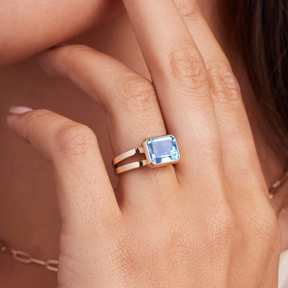 Warren Horizontal Aquamarine Ring in 14k Gold (March)