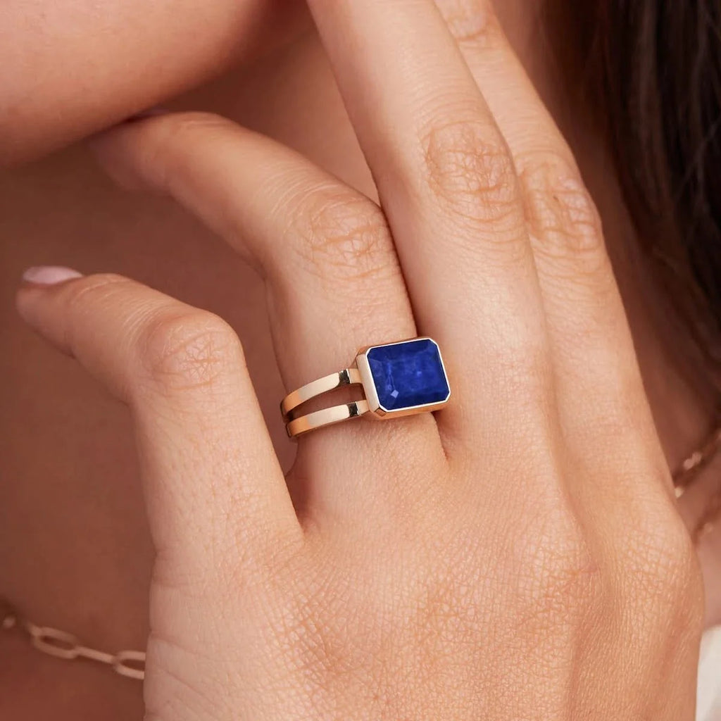 Warren Horizontal Lapis Ring in 14k Gold (September)