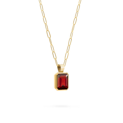 Warren Garnet Pendant in 14k Gold (January)
