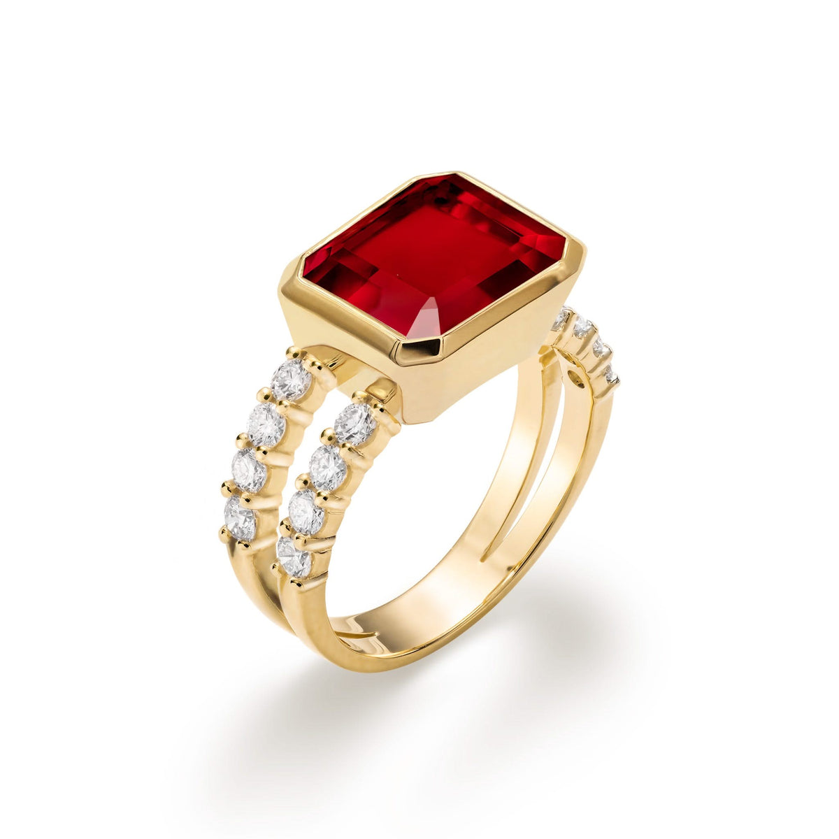 Warren Horizontal Garnet Ring with Diamonds in 14k Gold (January)