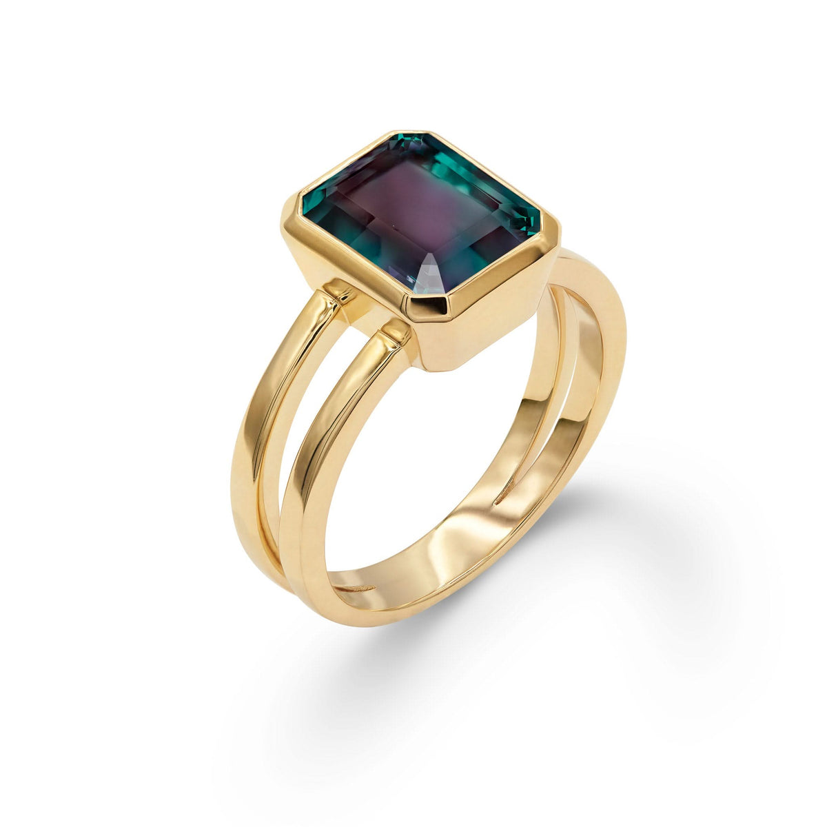 Warren Vertical Alexandrite Ring in 14k Gold (June)