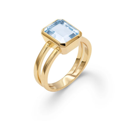 Warren Vertical Aquamarine Ring in 14k Gold (March)