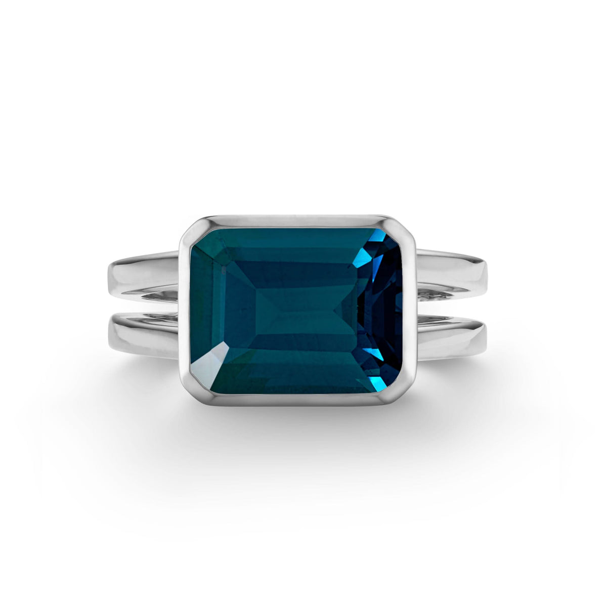 Warren Horizontal Atlantic Blue Topaz Ring in 14k Gold (December)