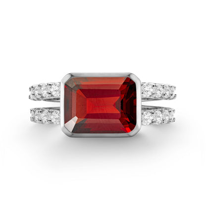 Warren Horizontal Garnet Ring with Diamonds in 14k Gold (January)