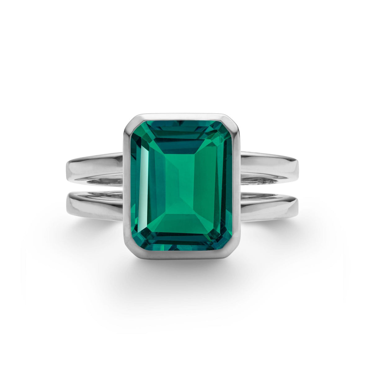 Warren Vertical Emerald Ring in 14k Gold (May)