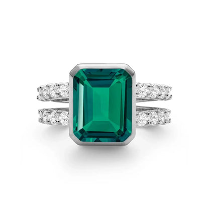 Warren Vertical Emerald Ring with Diamonds in 14k Gold (May)